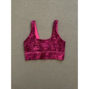 NWOT: IVL Collective Power Sports Bra, Size 6 in Knockout Pink